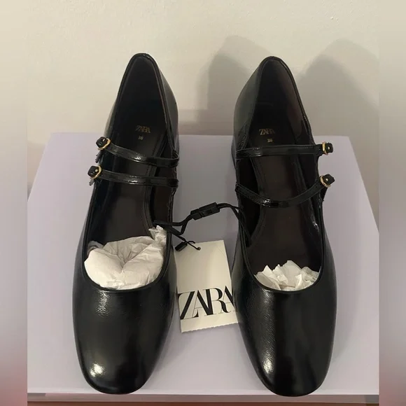 Zara NWT Black Patent Mary Janes size 38/US7.5 - Picture 2 of 3